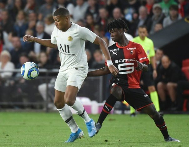 阿扎伦卡新星赛事规则更新表现惊艳，巴黎圣日耳曼未来可期！的简单介绍